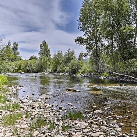 Riverfront Cabin About 4 Mi To Granby Ranch! Екстер'єр фото