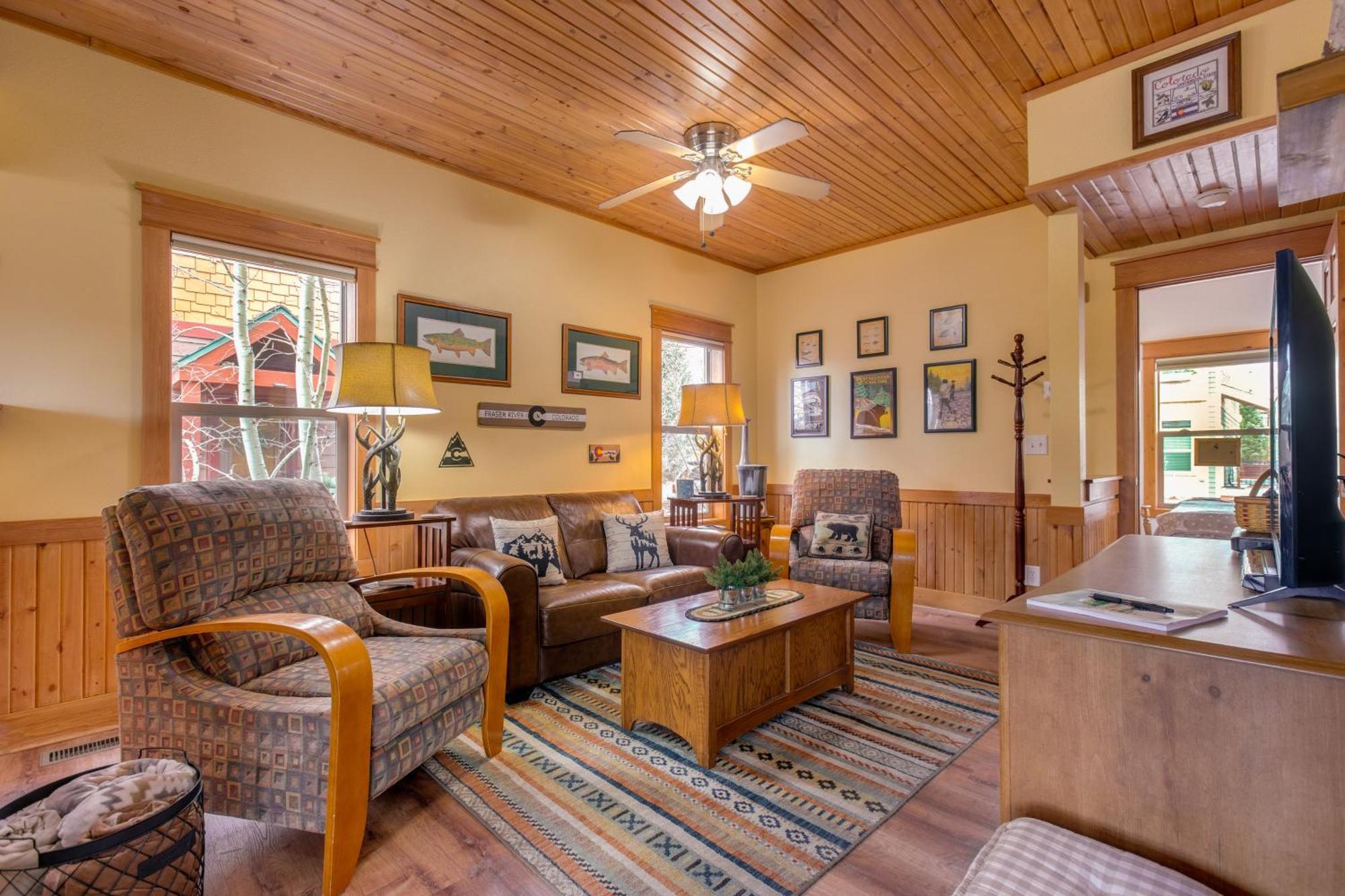 Riverfront Cabin About 4 Mi To Granby Ranch! Екстер'єр фото