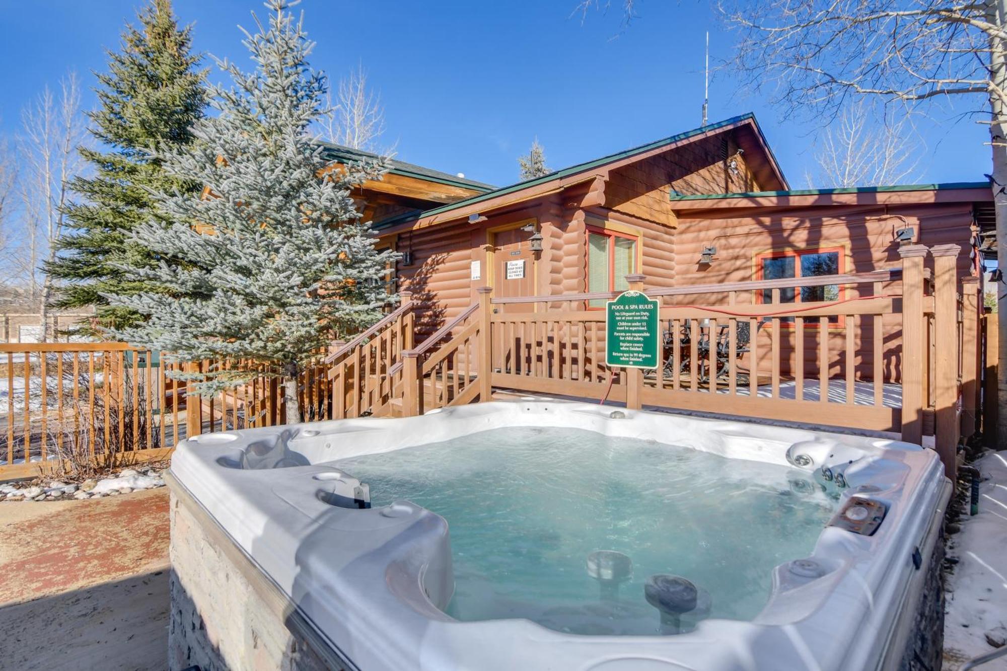 Riverfront Cabin About 4 Mi To Granby Ranch! Екстер'єр фото